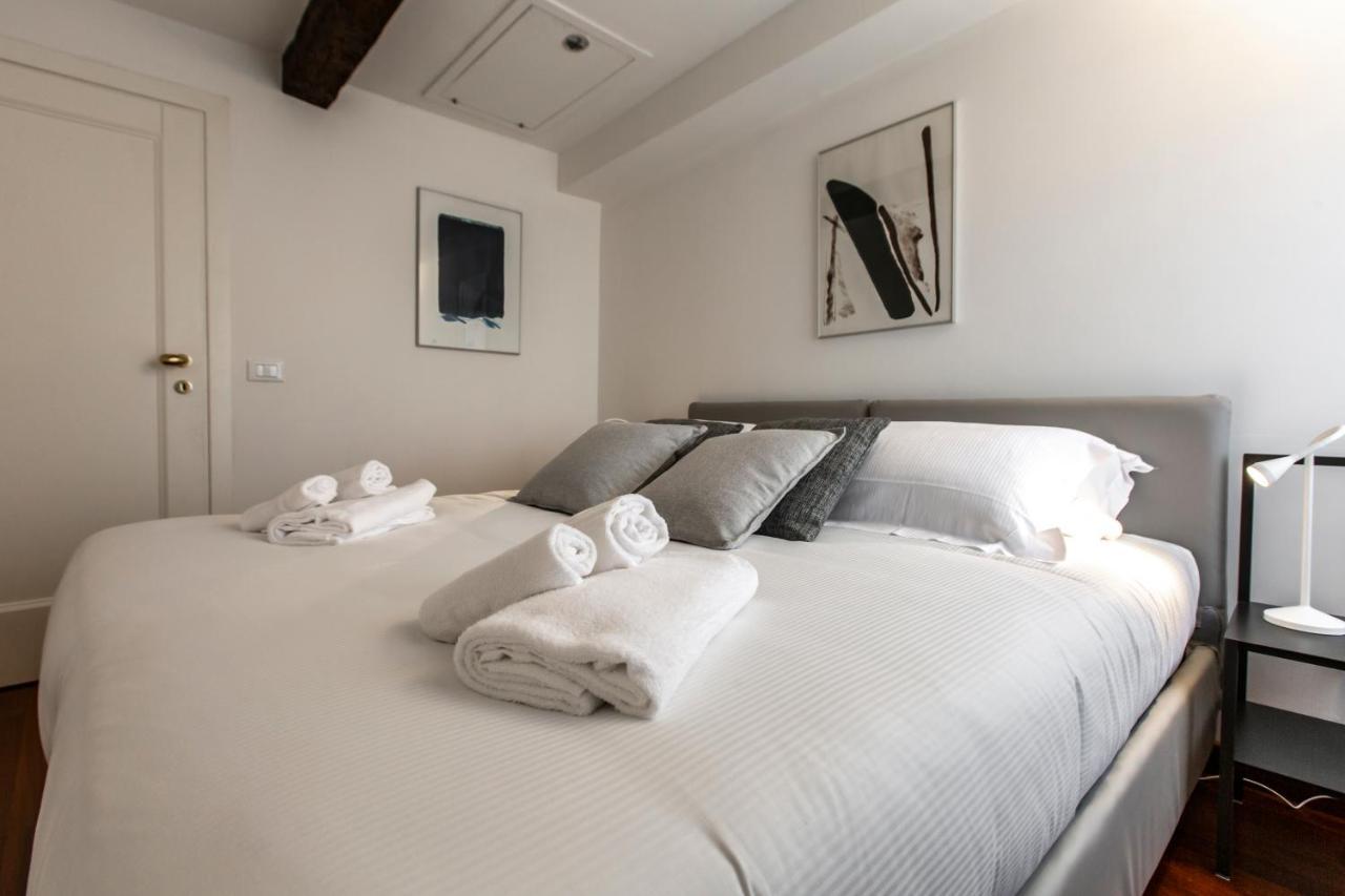 Apartament San Pantalon Luxury Penthouse R&R Wenecja Zewnętrze zdjęcie