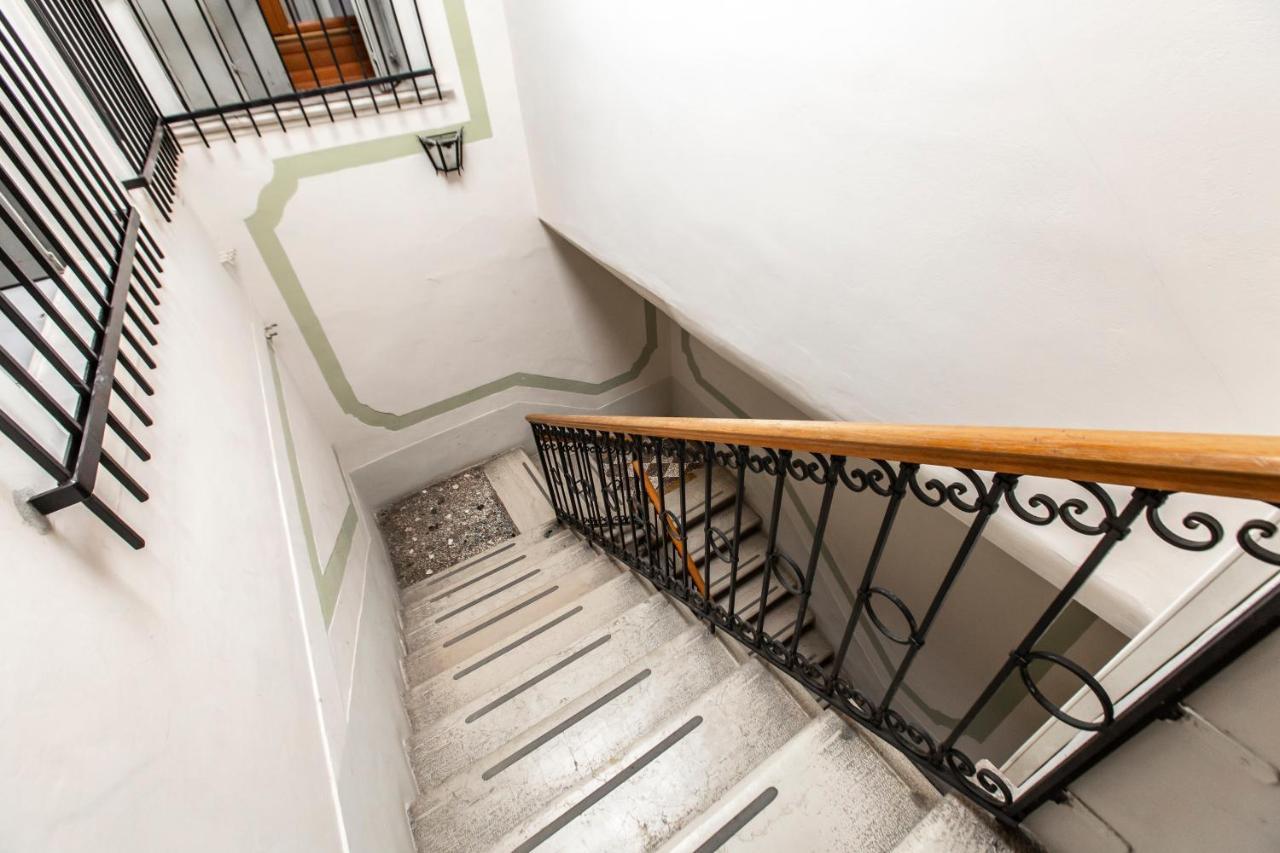 Apartament San Pantalon Luxury Penthouse R&R Wenecja Zewnętrze zdjęcie