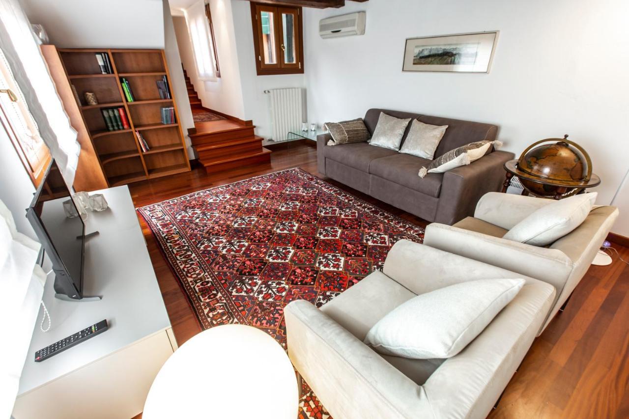 Apartament San Pantalon Luxury Penthouse R&R Wenecja Zewnętrze zdjęcie