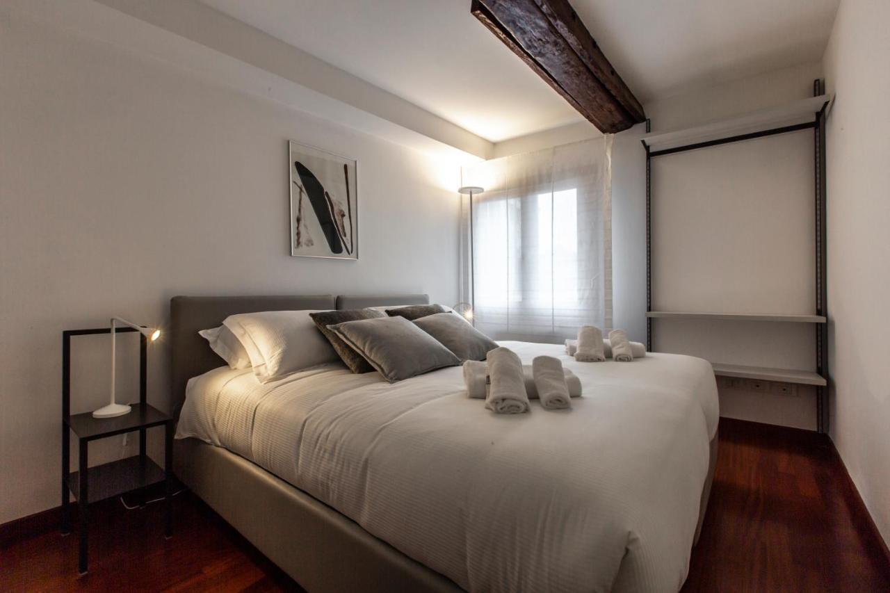 Apartament San Pantalon Luxury Penthouse R&R Wenecja Zewnętrze zdjęcie