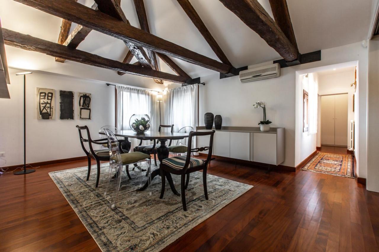 Apartament San Pantalon Luxury Penthouse R&R Wenecja Zewnętrze zdjęcie