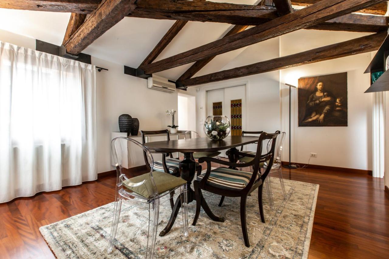 Apartament San Pantalon Luxury Penthouse R&R Wenecja Zewnętrze zdjęcie